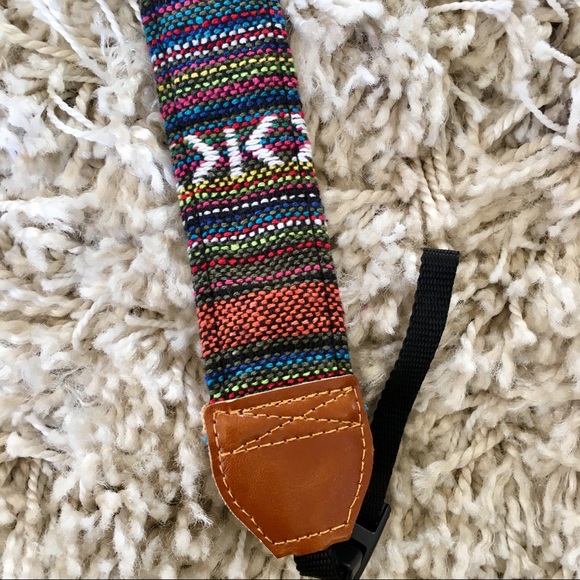 Aztec Print Multicolor Adjustable Camera Strap - Picture 3 of 4